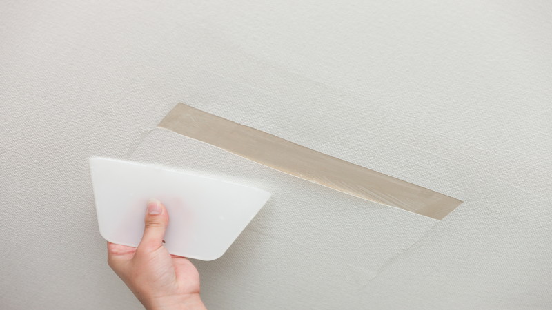 壁紙や床材を張り替えることで何が変わる？