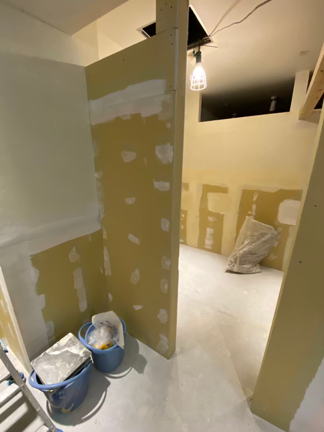 台東区飲食店内装工事2 東京都で内装工事や店舗工事なら江戸川区の株式会社丸清内装 新規スタッフ募集中